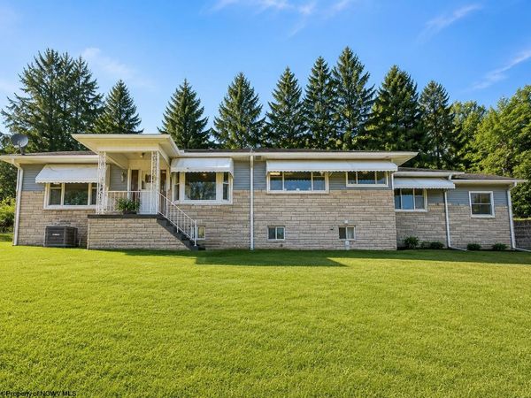 1571 Pennsylvania Avenue, Fairmont, WV 26554