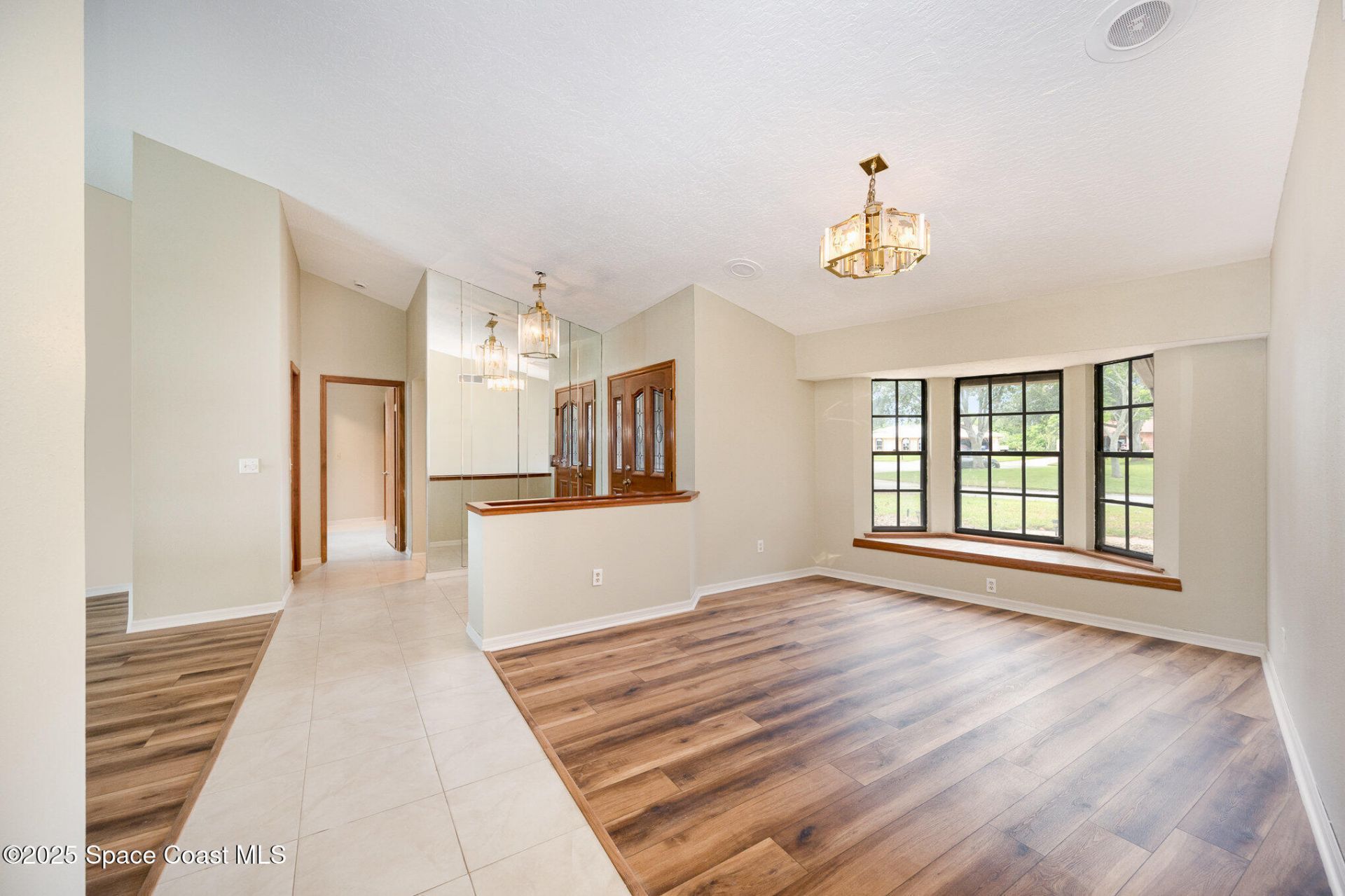 441 Crystal Lake Drive , Melbourne, FL 32940 Photo