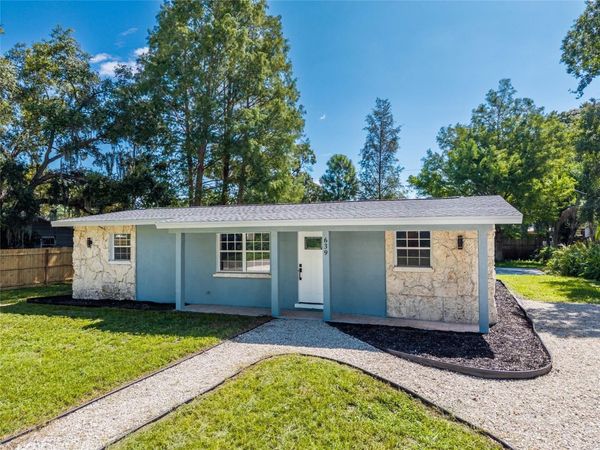 639 HAND AVENUE , SARASOTA, FL 34232