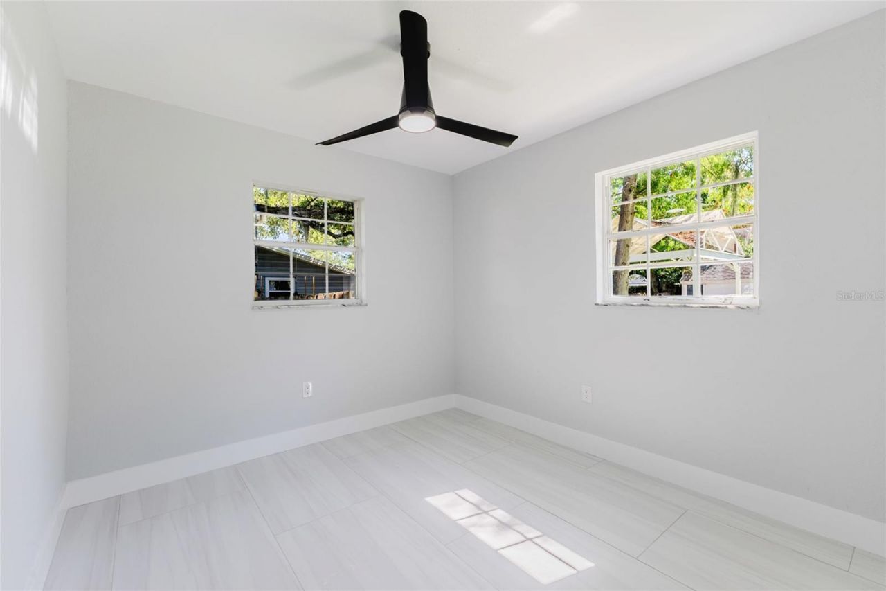 639 Hand Avenue, Sarasota, FL 34232 Photo