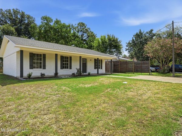 746 Clearmont Drive , Pearl, MS 39208