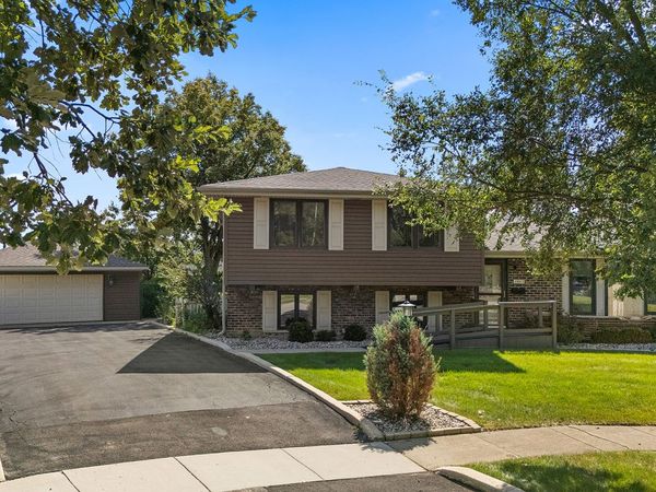 15065 Avenida Del Este Street, Orland Park, IL 60462