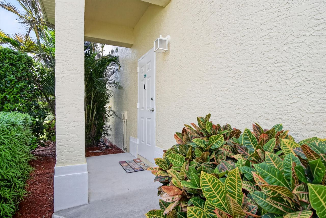 506 Southstar Drive, Unit 503, Fort Pierce, FL 34949 Photo