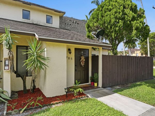 2985 GENOA Place, Unit 2985, West Palm Beach, FL 33406