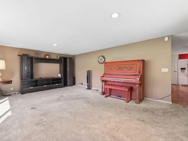 3967 Skyline Drive, Zanesville, OH 43701 Photo 19