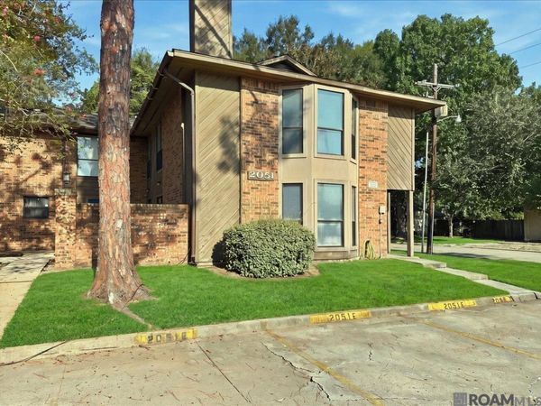 2051 S Brightside View Dr, Unit #E, Baton Rouge, LA 70820