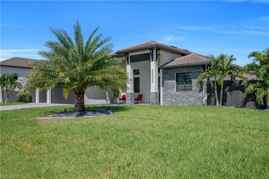 643 SW 18th Ct, Cape Coral, FL 33991 Photo