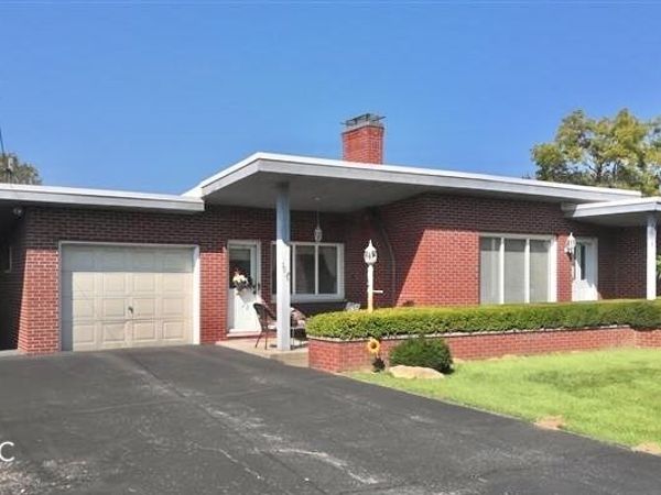 3036 S State Road 235, Medora, IN 47260