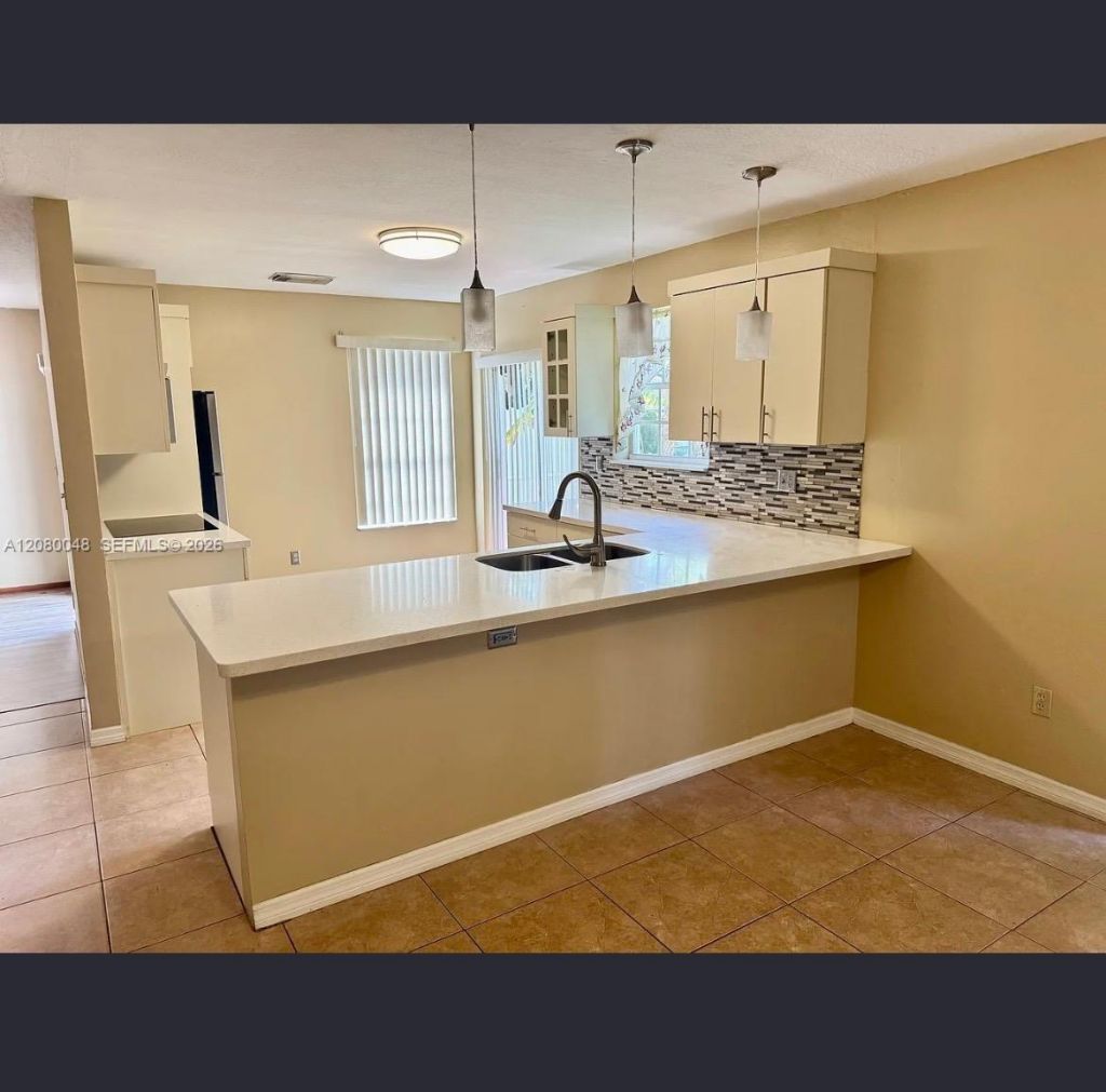 15345 SW 63rd Ter, Miami, FL 33193 Photo