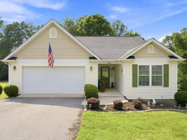 2423 River Road, Madison Heights, VA 24572