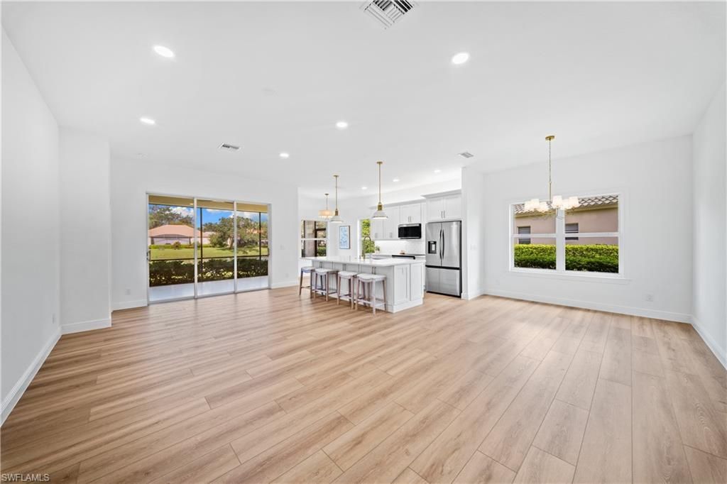 878 Vistana Cir, Naples, FL 34119 Photo