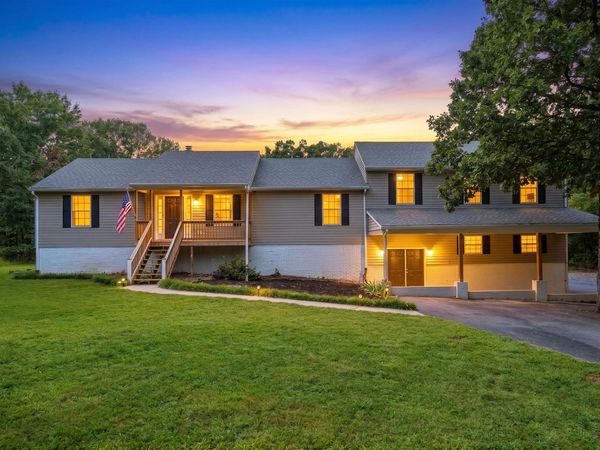 6 CLEAR WATER CT, GORDONSVILLE, VA 22942