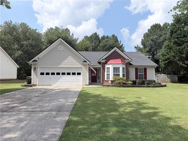 317 Carlton Chase Court , Dacula, GA 30019