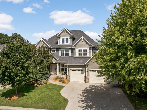 15520 56th Avenue N, Plymouth, MN 55446