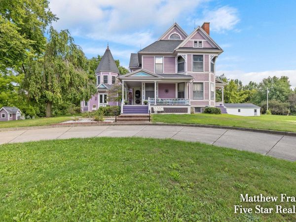 357 Leonard Street NW, Grand Rapids, MI 49534