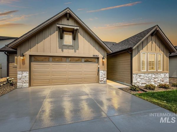3682 E Cedarhurst Lane, Meridian, ID 83642