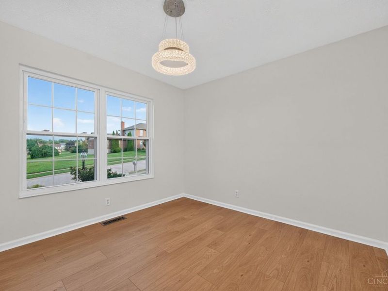 11909 Winston Circle, Forest Park, OH 45240 Photo 13
