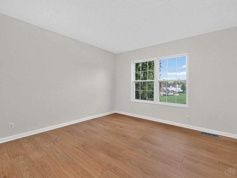 11909 Winston Circle, Forest Park, OH 45240 Photo 6