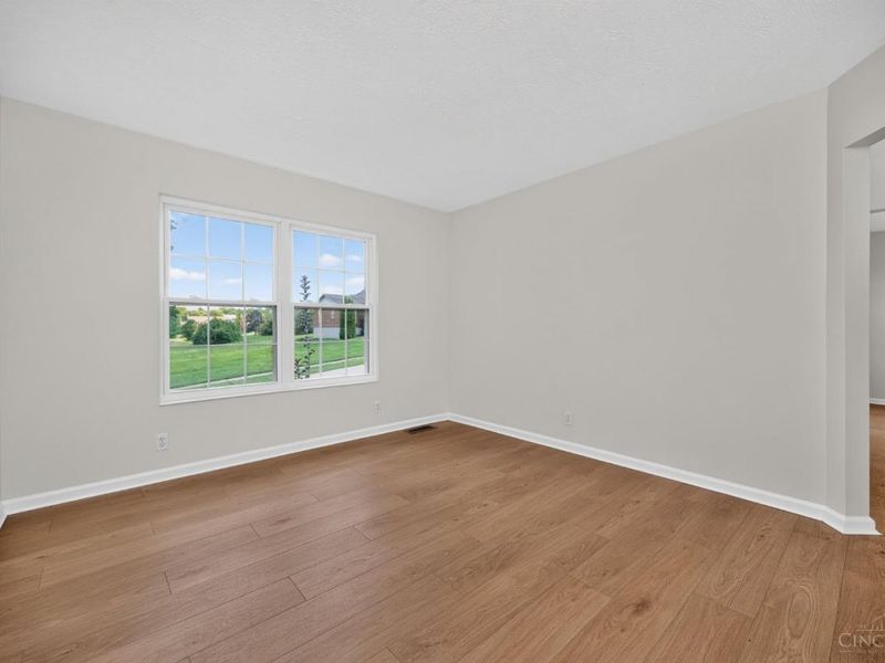11909 Winston Circle, Forest Park, OH 45240 Photo 7