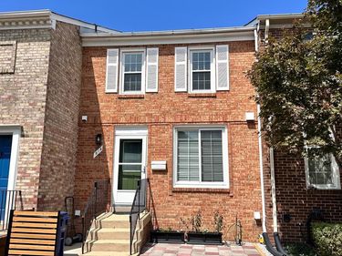 915 PORTNER PLACE , ALEXANDRIA, VA 22314
