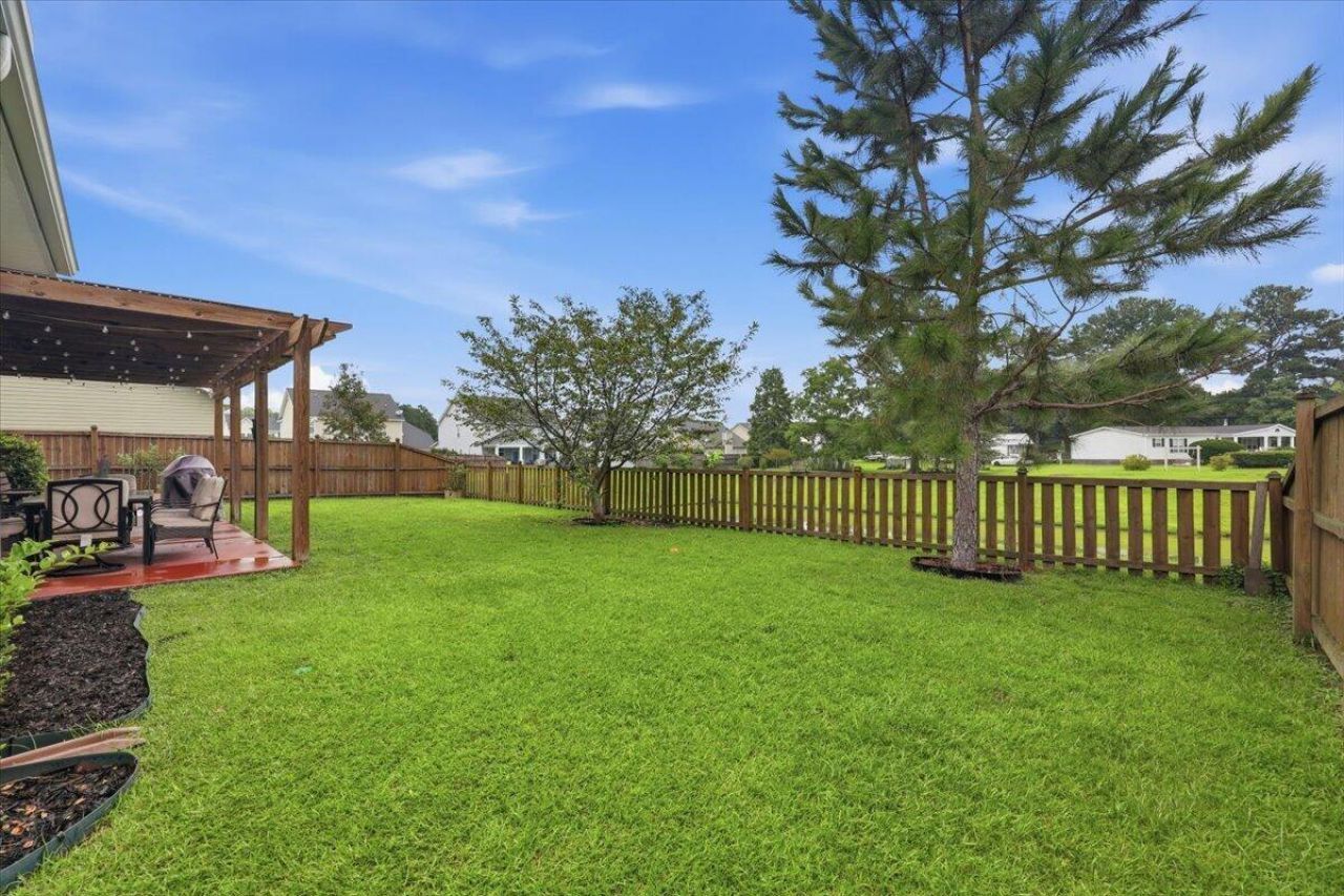 518 Adalina Drive Photo 22