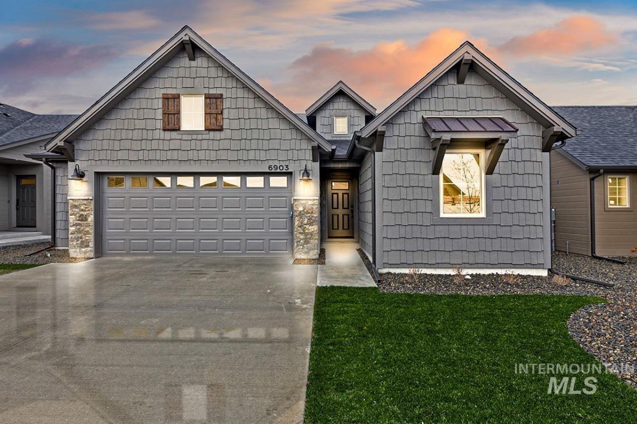3628 S Cedarhurst Lane, Meridian, ID 83642 Main Photo