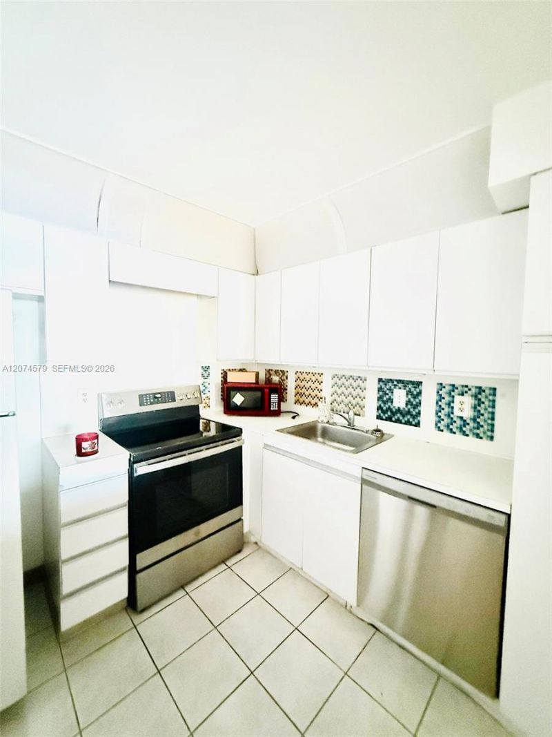 2401 S Ocean Dr, Unit 602, Hollywood, FL 33019 Photo