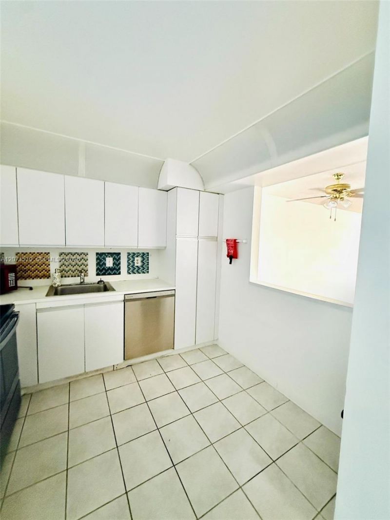 2401 S Ocean Dr, Unit 602, Hollywood, FL 33019 Photo