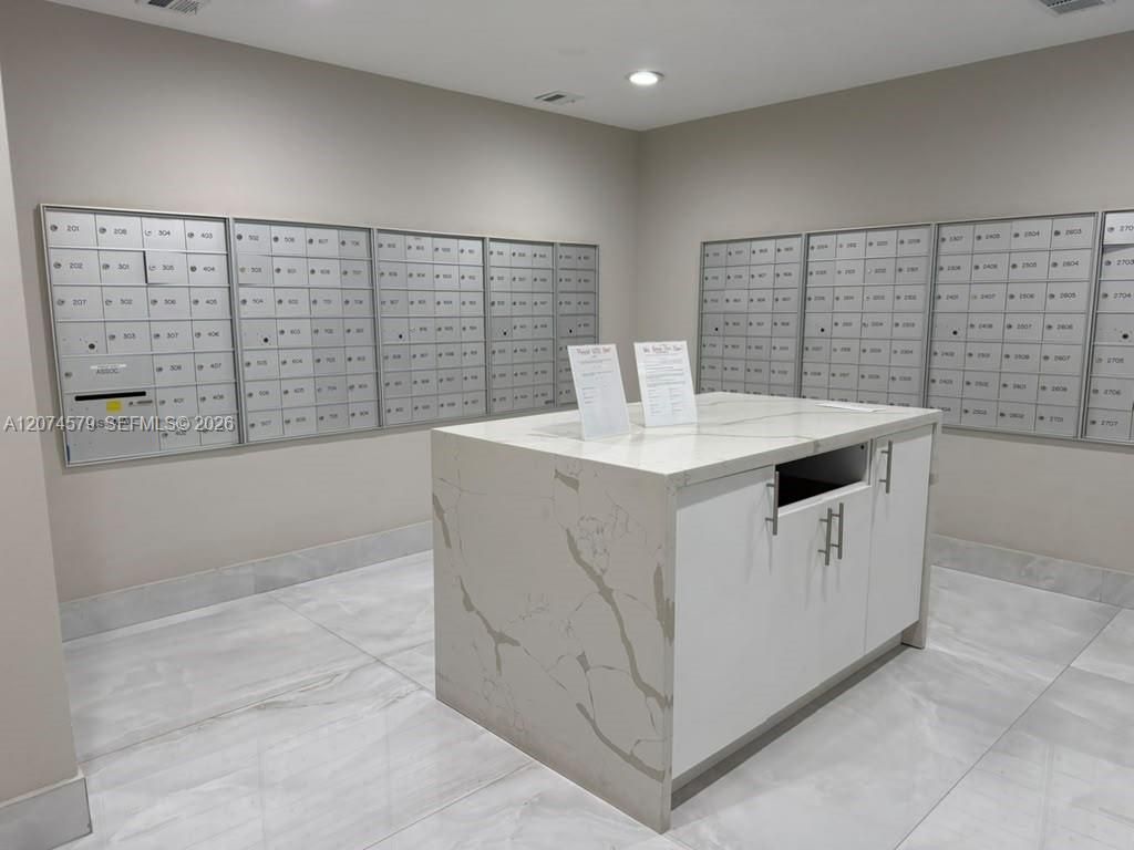 2401 S Ocean Dr, Unit 602, Hollywood, FL 33019 Photo
