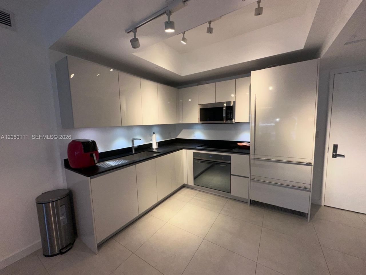 1010 Brickell Ave , Unit 4507, Miami, FL 33131 Photo