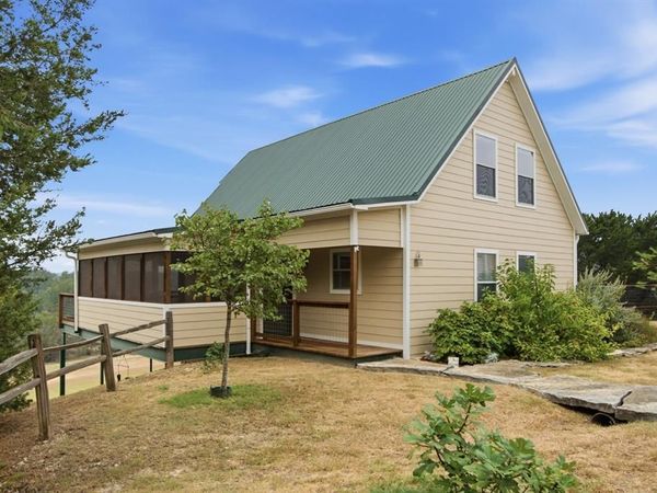 320 Schooner Way, Bluff Dale, TX 76433