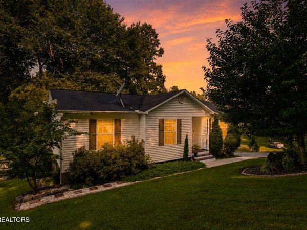 124 Mac Ivey Lane, LaFollette, TN 37766