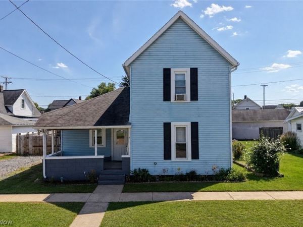 130 2nd Street SW, Strasburg, OH 44680