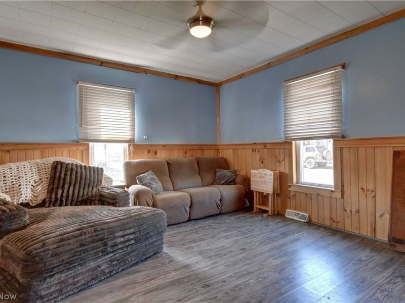130 2nd Street SW, Strasburg, OH 44680 Photo 4