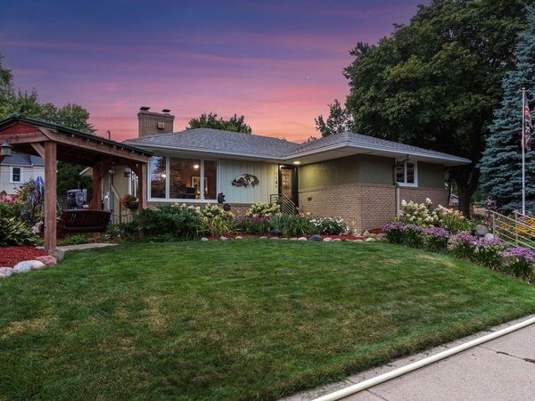 115 36th Avenue NE, Minneapolis, MN 55418