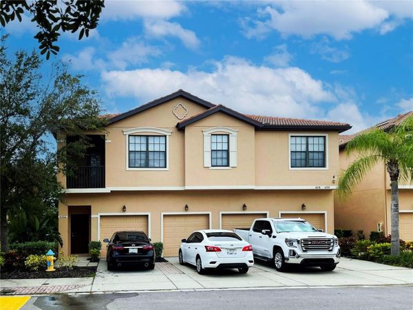4218 VIA PIEDRA CIRCLE , Unit 4-201, SARASOTA, FL 34233