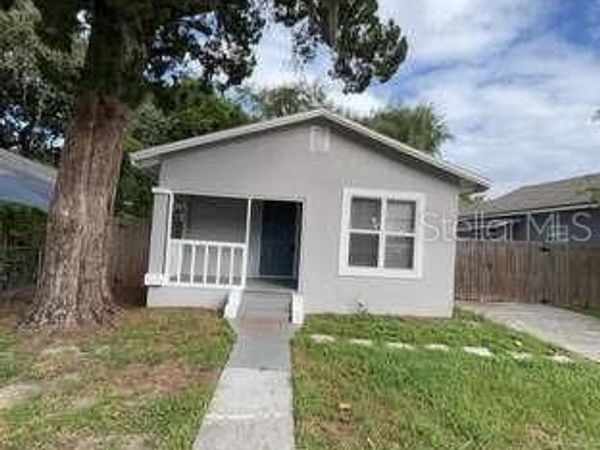 225 1ST STREET , WINTER GARDEN, FL 34787
