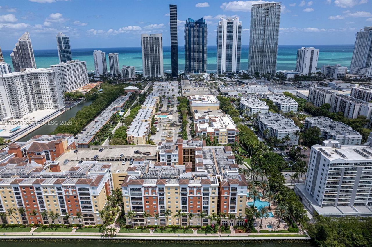 17150 N Bay Rd, Unit 2201, Sunny Isles Beach, FL 33160 Photo