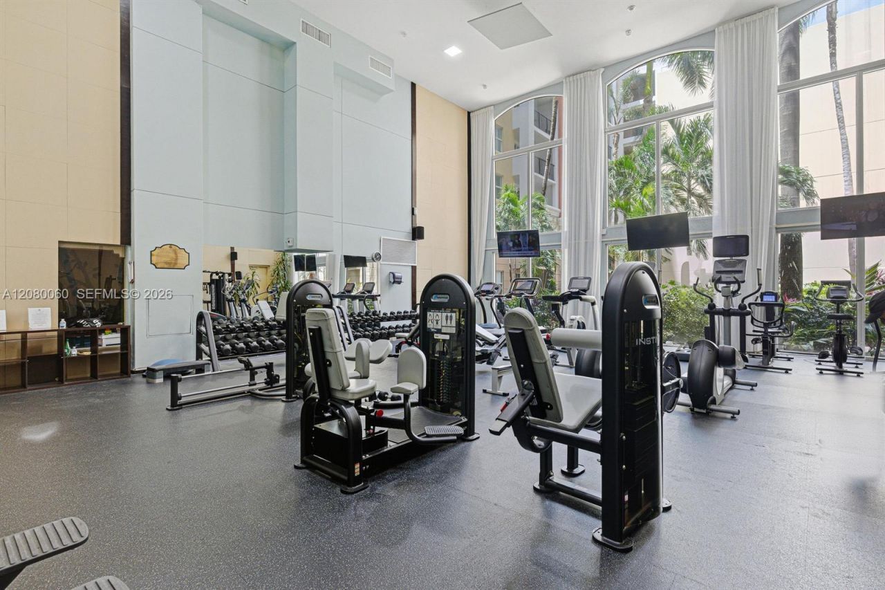 17150 N Bay Rd, Unit 2201, Sunny Isles Beach, FL 33160 Photo