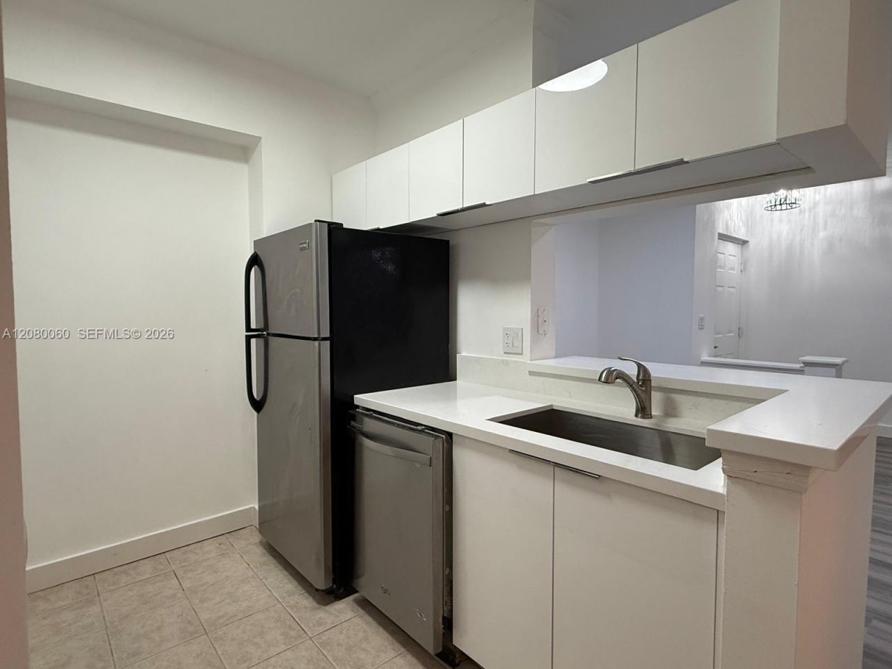 17150 N Bay Rd, Unit 2201, Sunny Isles Beach, FL 33160 Photo