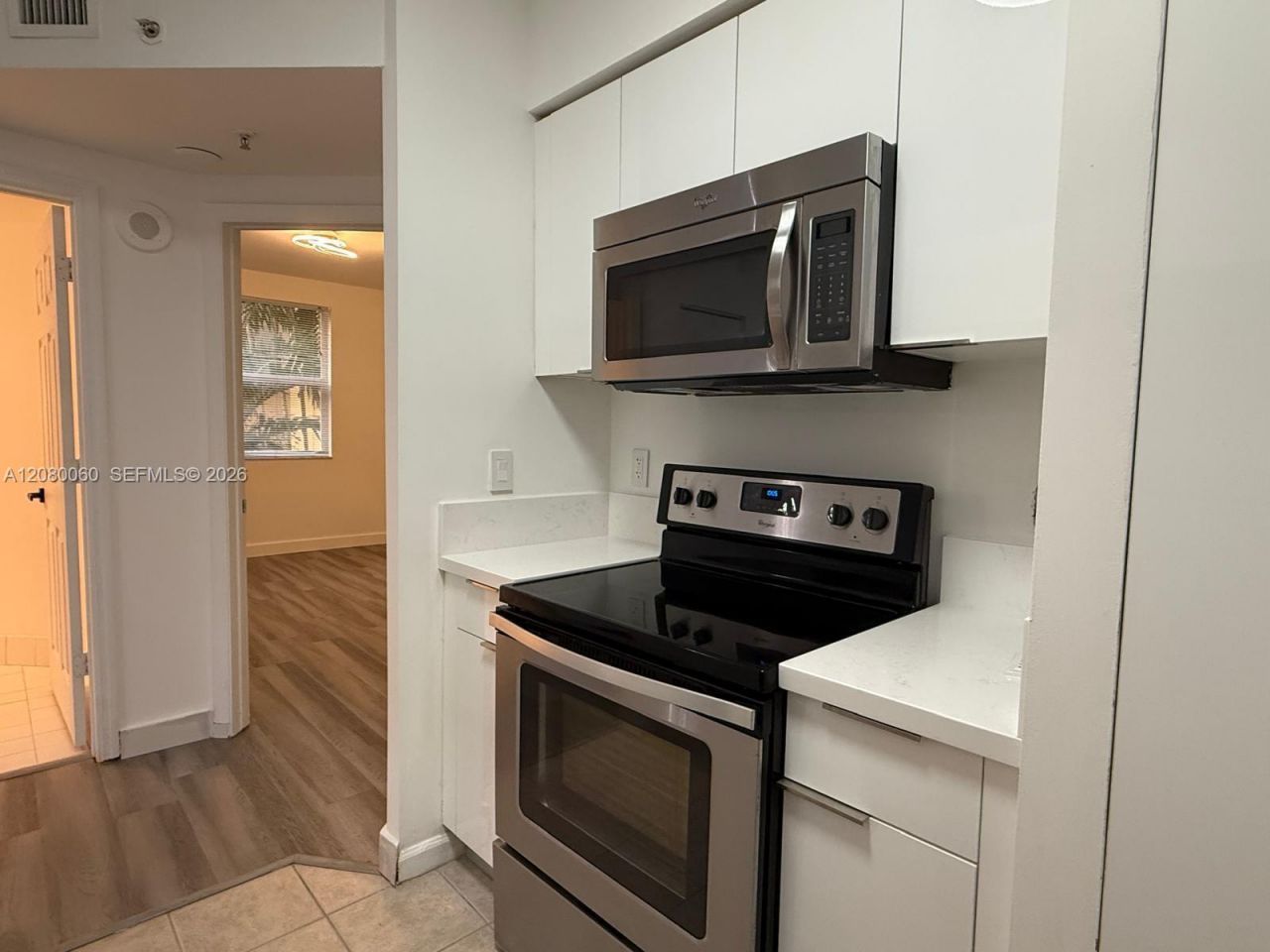 17150 N Bay Rd, Unit 2201, Sunny Isles Beach, FL 33160 Photo
