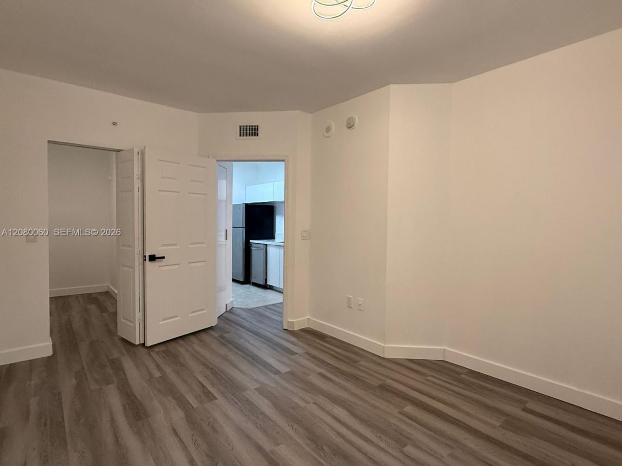 17150 N Bay Rd, Unit 2201, Sunny Isles Beach, FL 33160 Photo