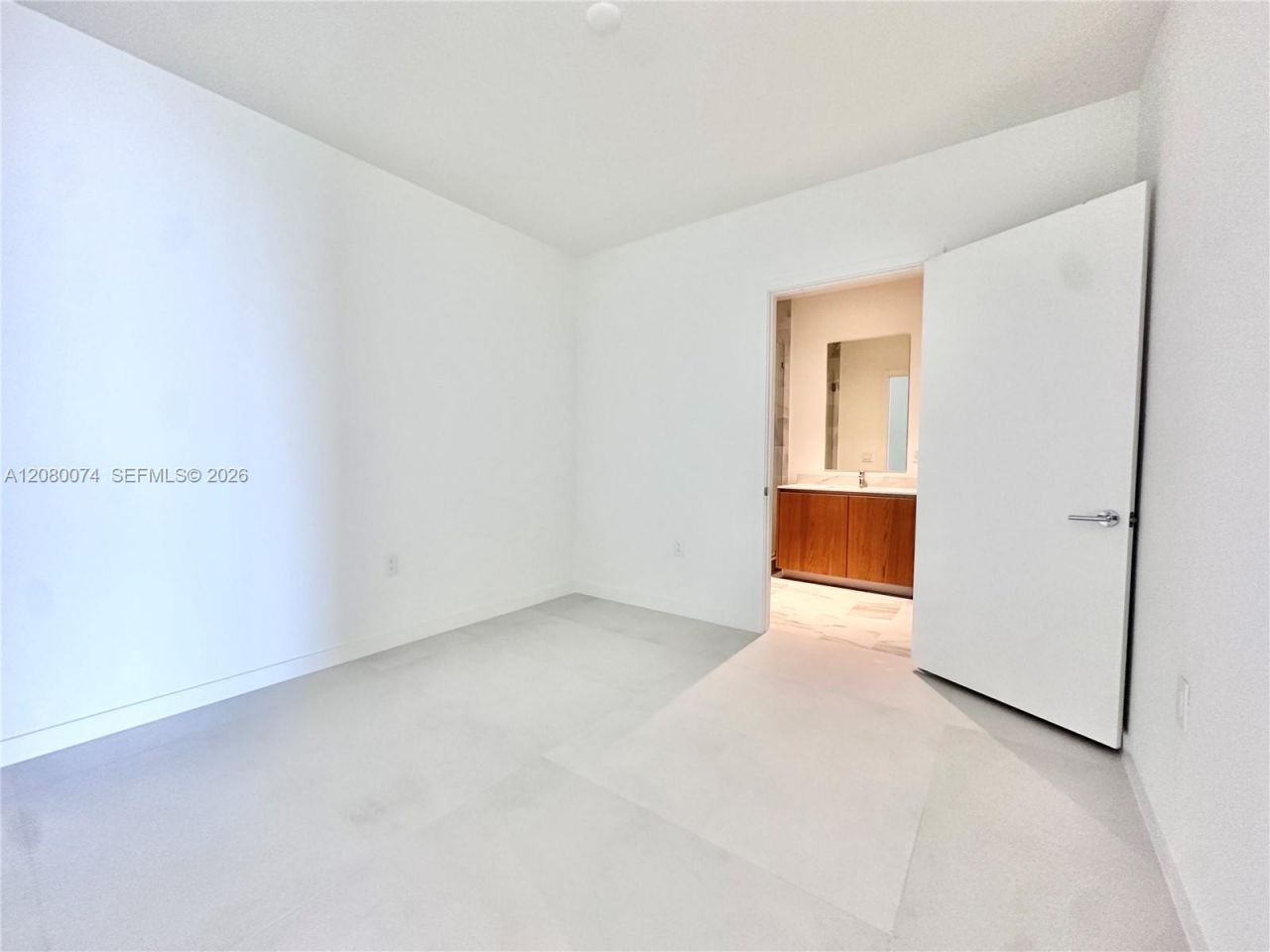 1400 Biscayne Blvd, Unit 409, Miami, FL 33132 Photo