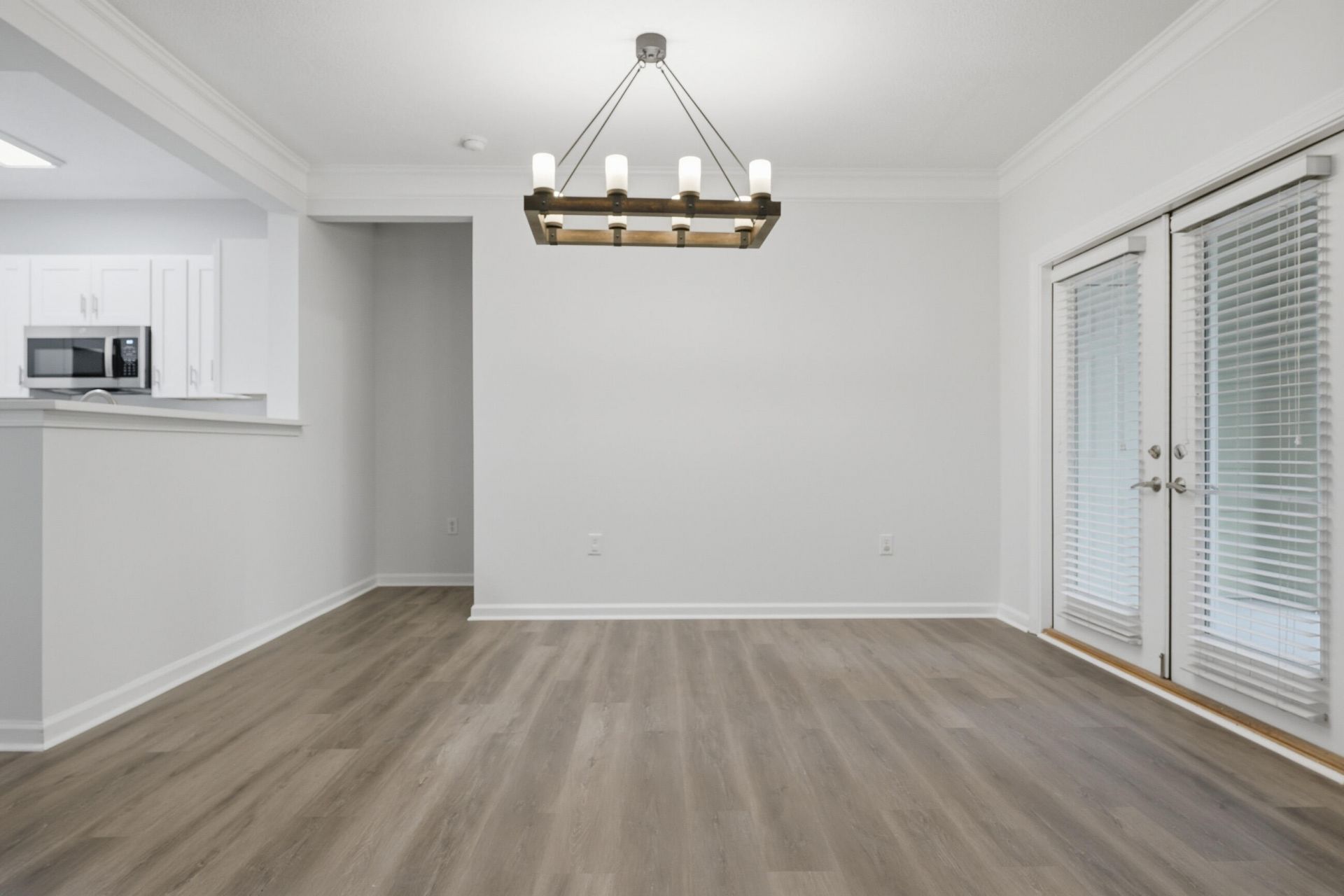 1213 Rosewood Lane Photo 10