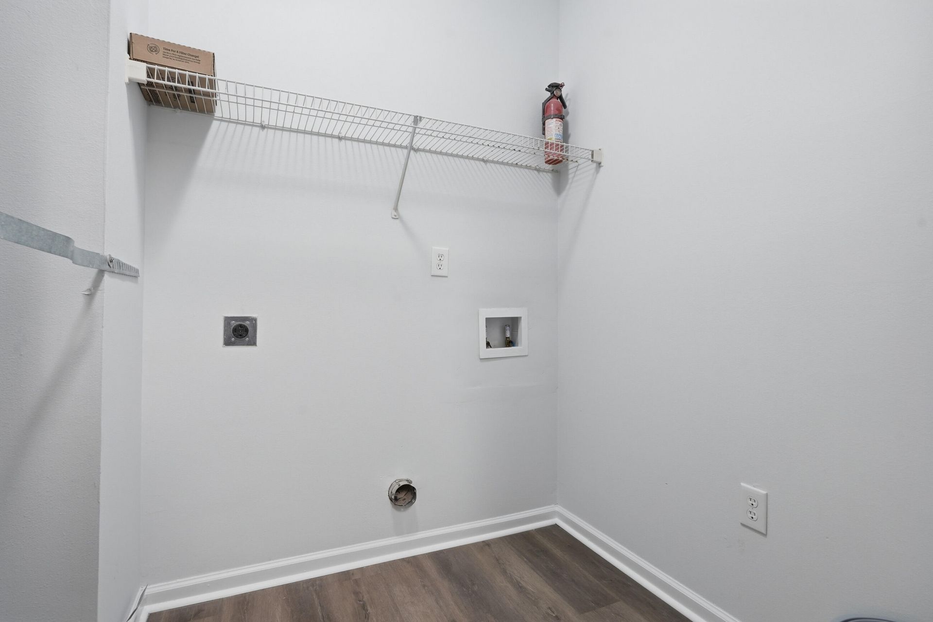 1213 Rosewood Lane Photo 18