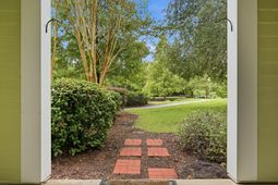 1213 Rosewood Lane photo 4