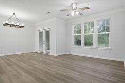 1213 Rosewood Lane photo 4