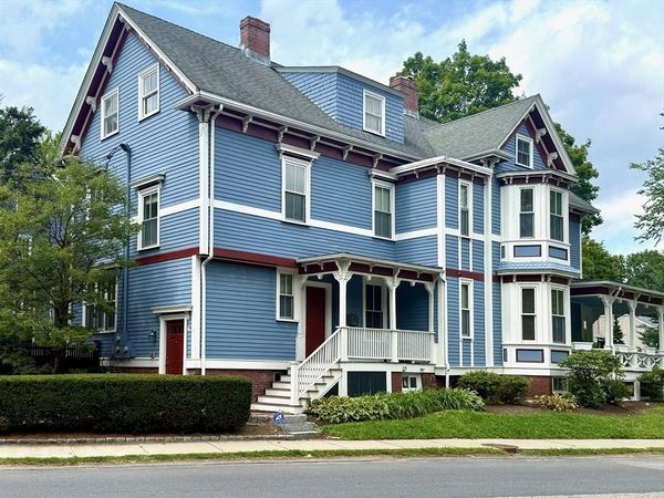 90 Highland Ave, Unit 2, Newton, MA 02460