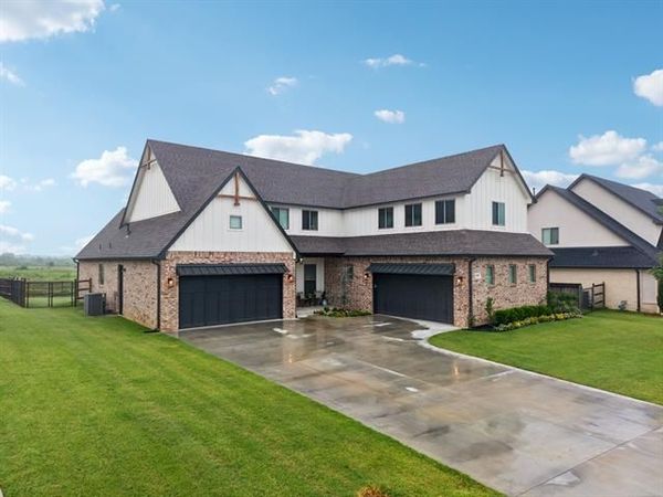 19104 E Beecher Court , Owasso, OK 74055
