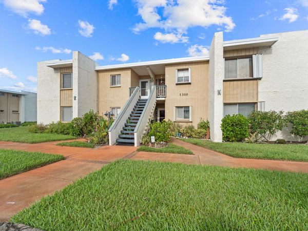 1310 NE 14th Court, Unit K 19, Jensen Beach, FL 34957